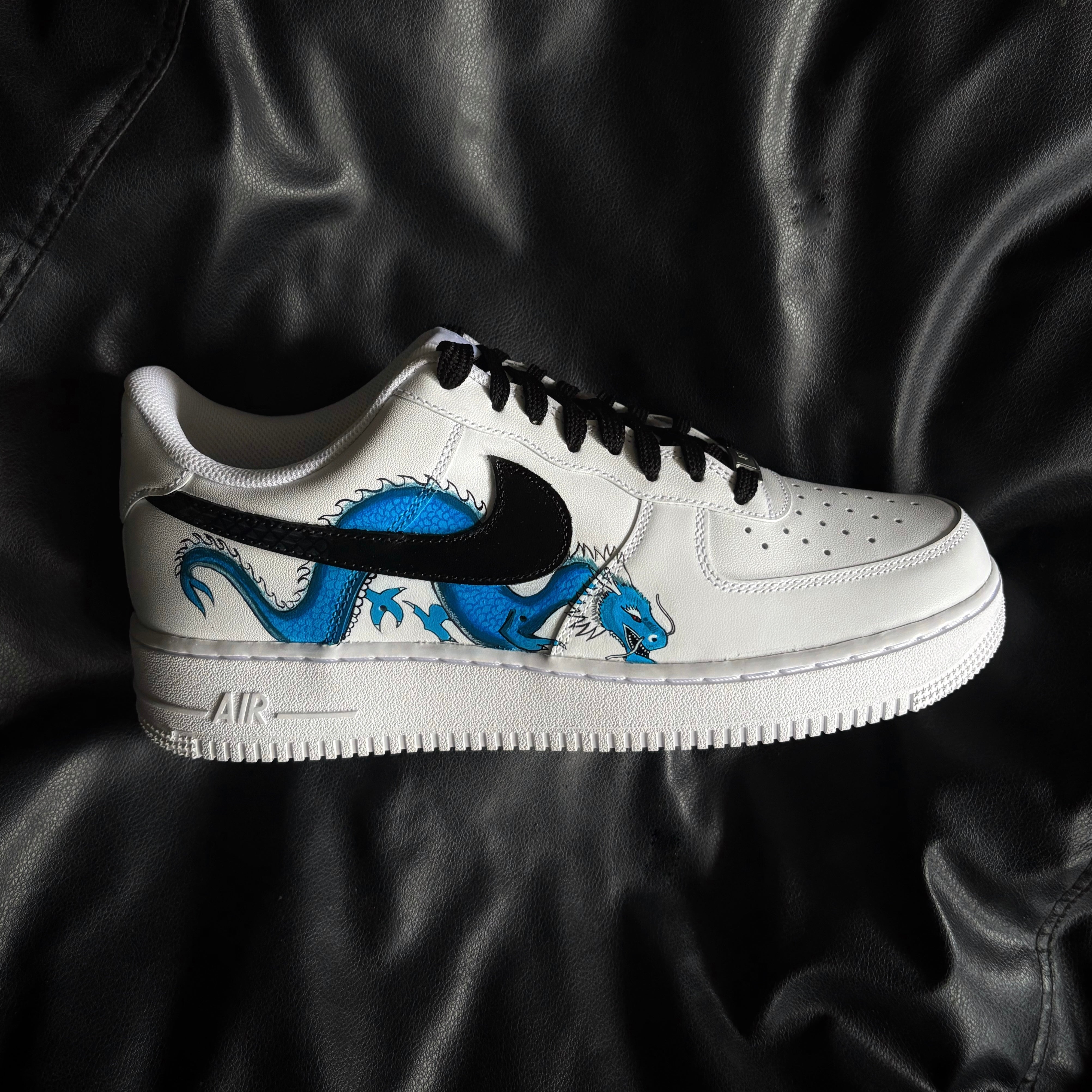 Nike Air Force 1 x Mismatched Dragon