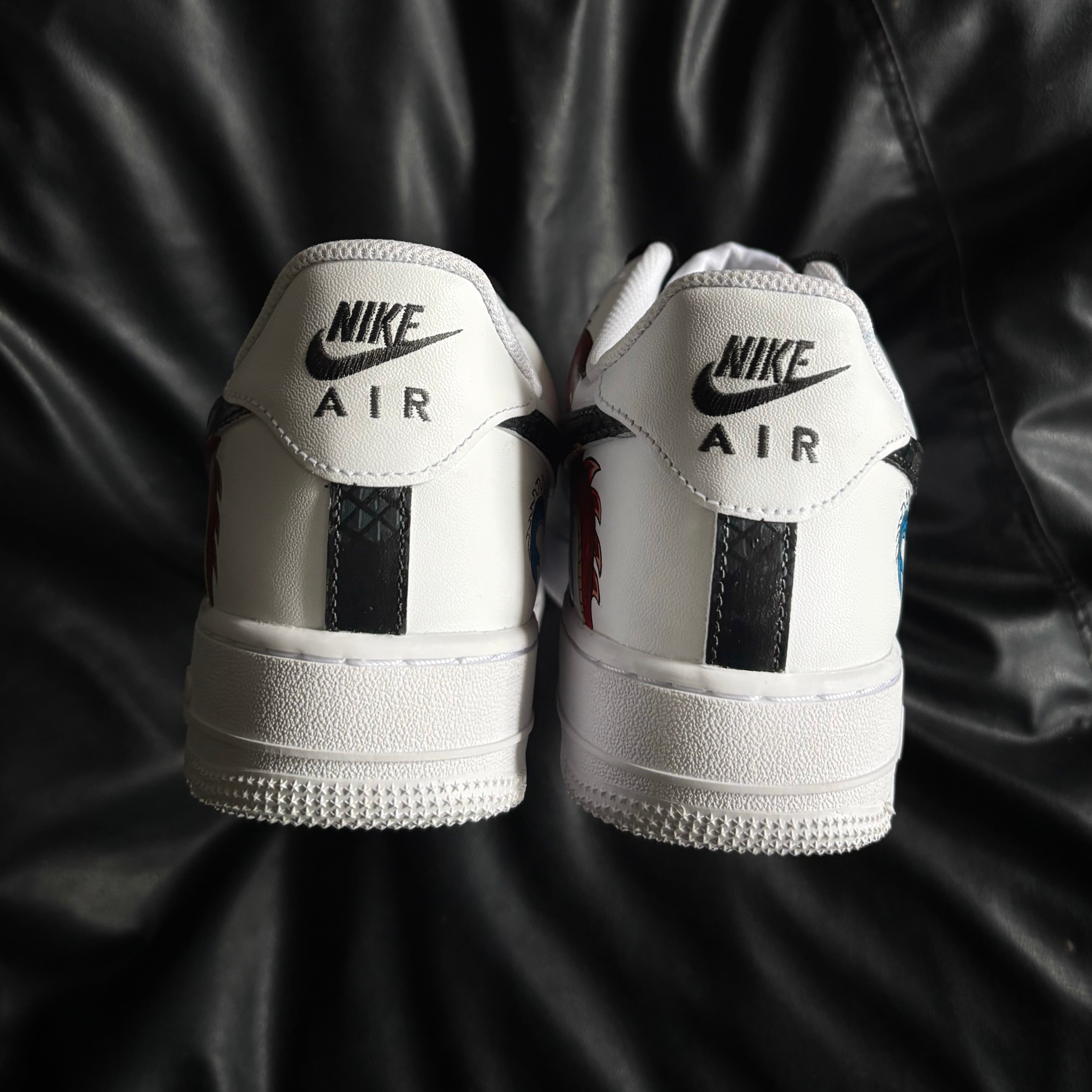 Nike Air Force 1 x Mismatched Dragon