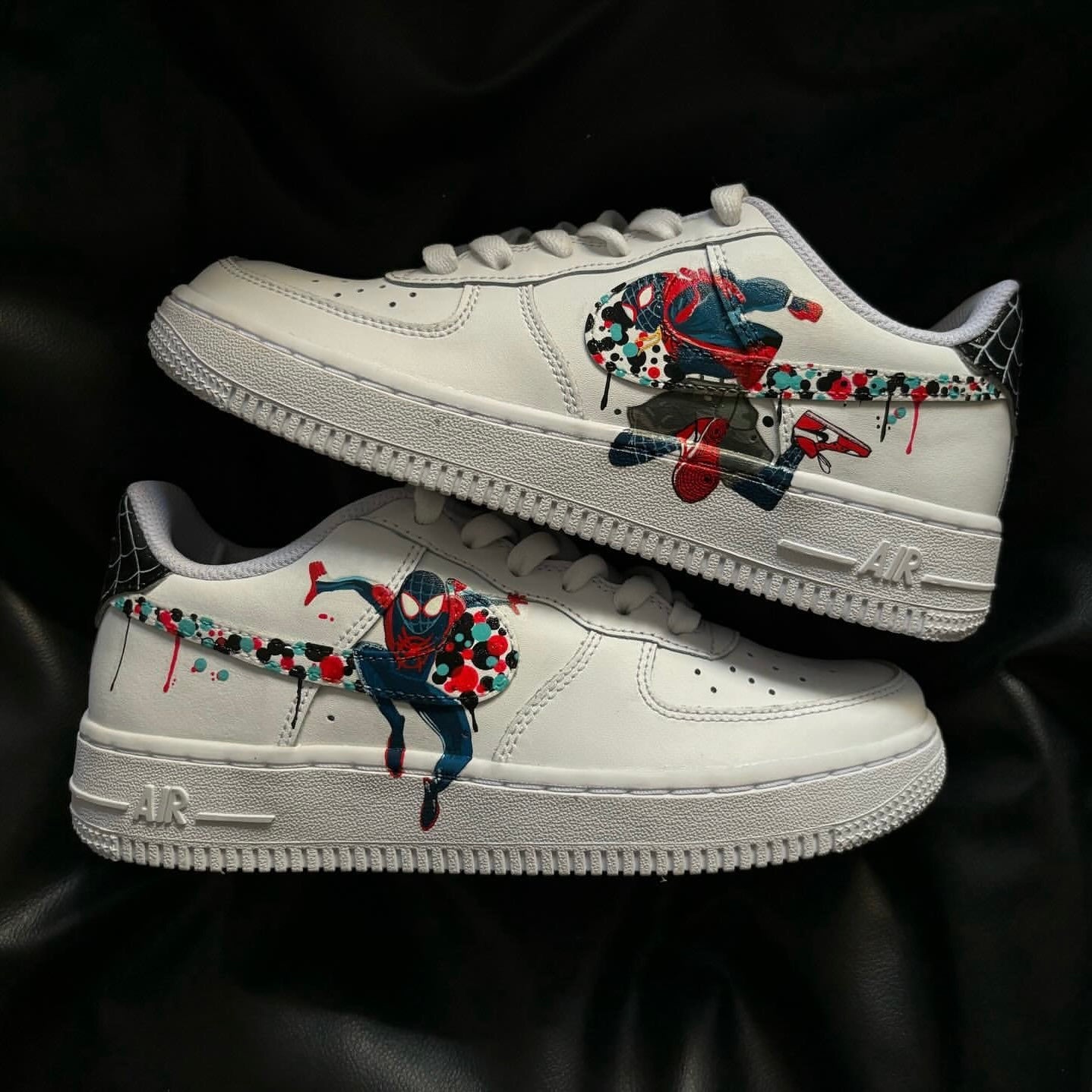 Nike Air Force x Spiderman Custom - Main Image