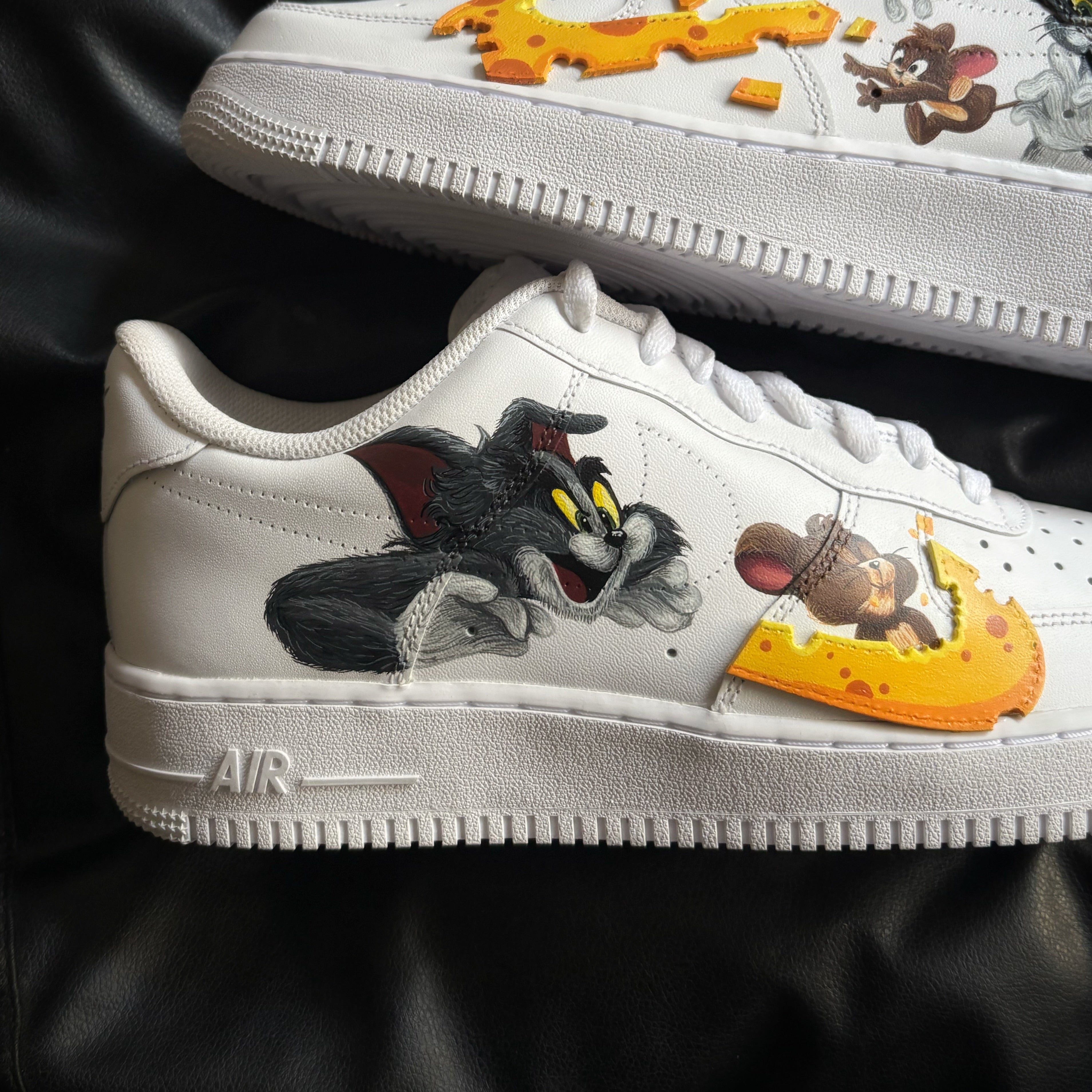 Tom And Jerry x Nike Air Force 1
