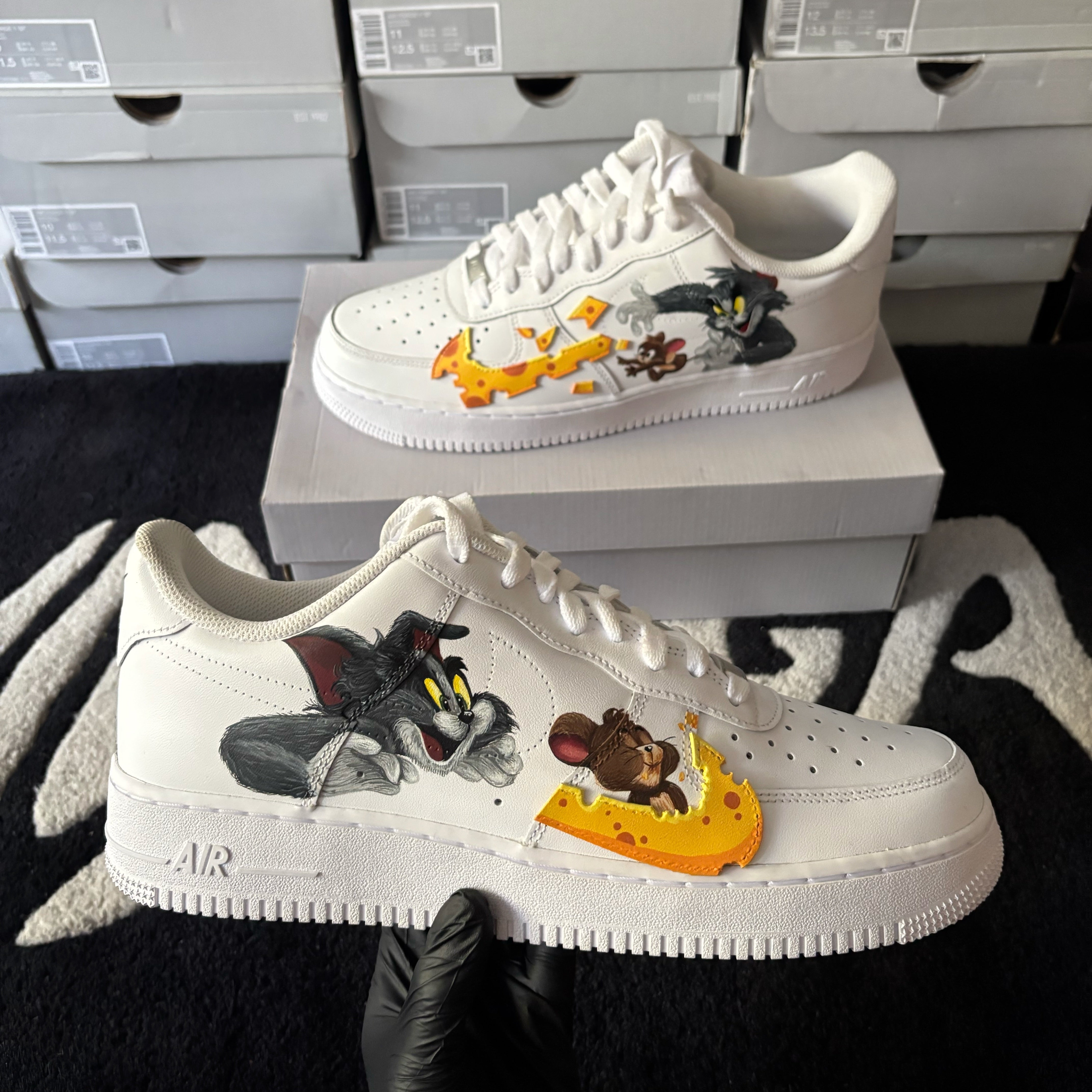 Tom And Jerry x Nike Air Force 1