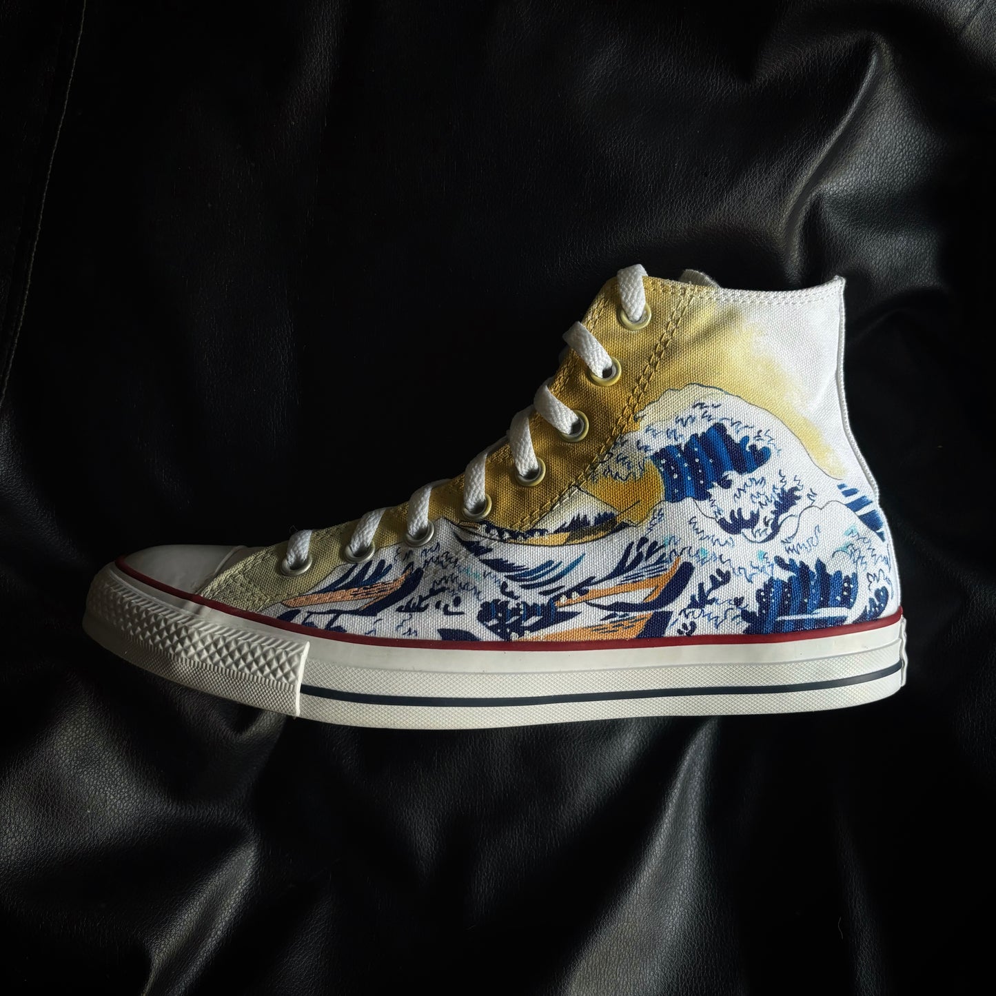 Converse x The Great Wave off Kanagawa