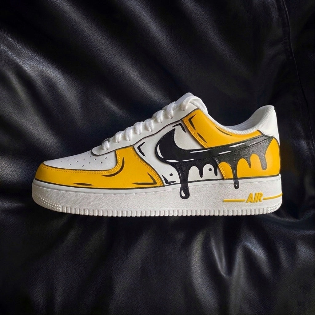 Nike Air Force 1 x Yellow Comic