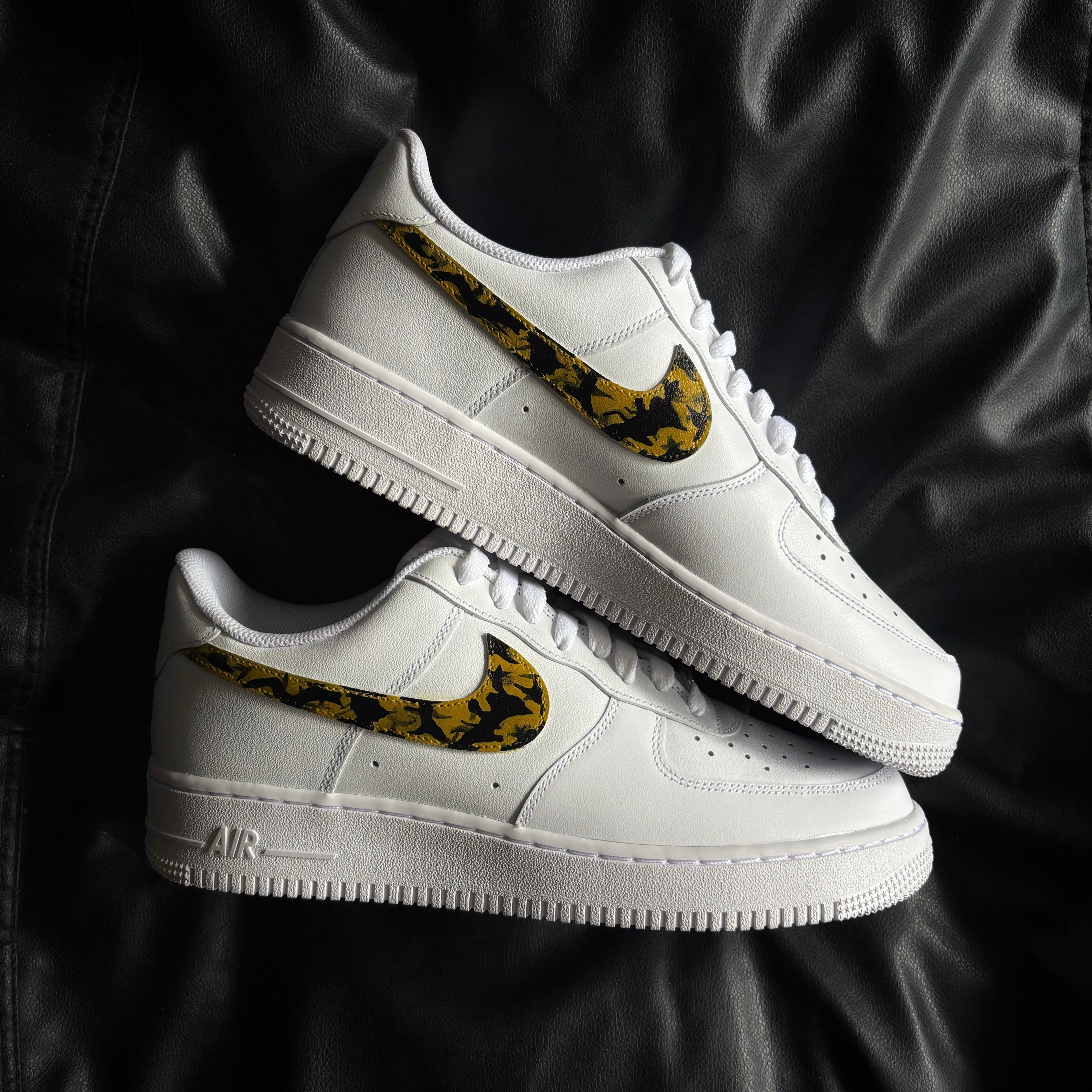 Nike Air Force 1 x Leopard swoosh