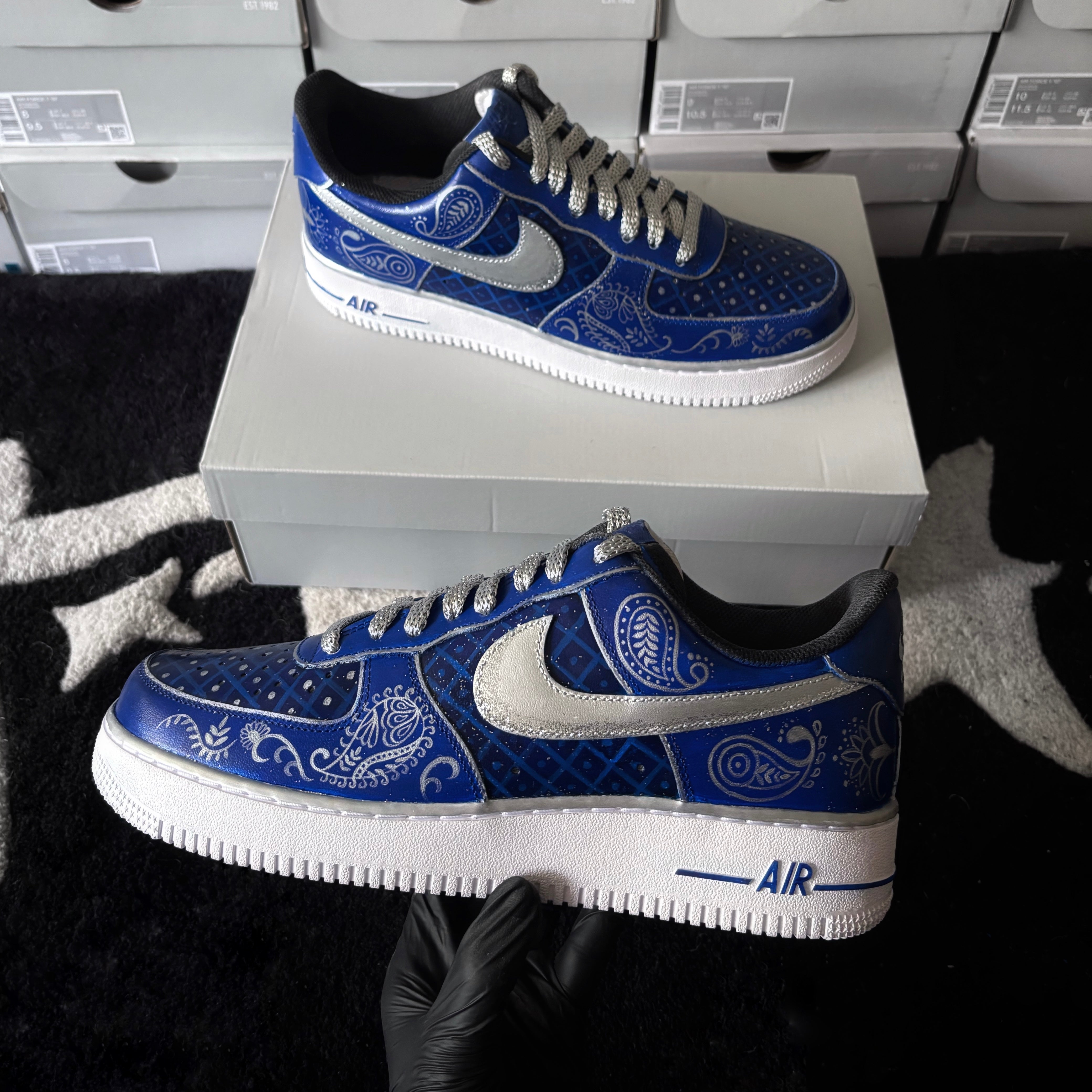 Nike Air Force 1 x Carnival (customisable according to the outfit)
