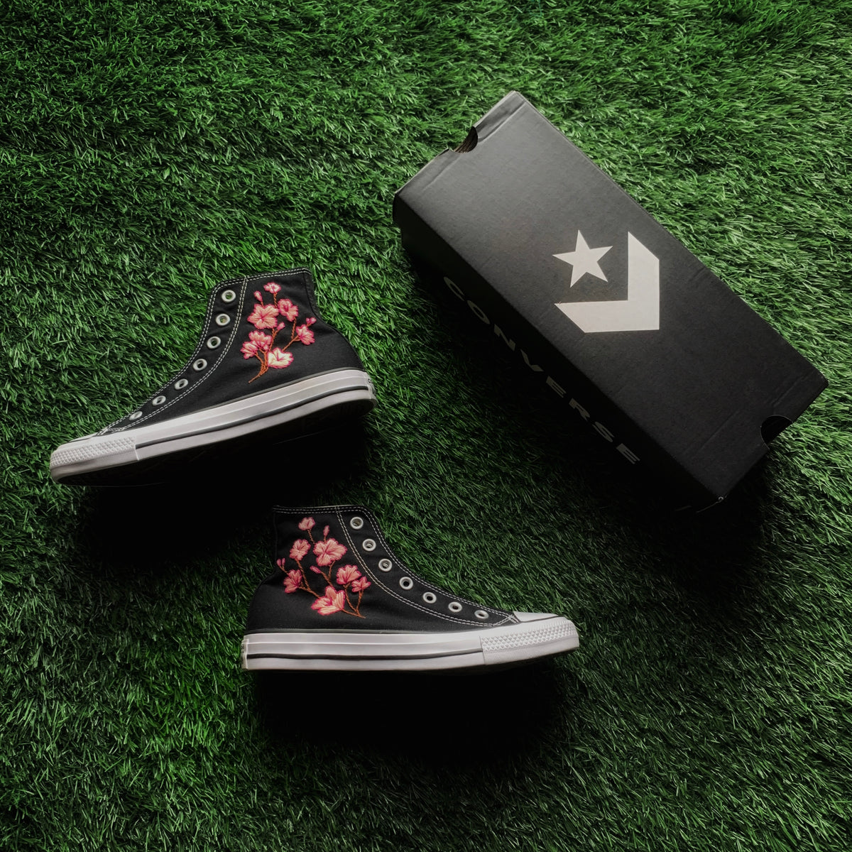 Converse x Cherry Blossom Embroidery – Knickgasm Converse Embroidered Hearts Cherry Blossom Limited Edition 6.5 main image 0
