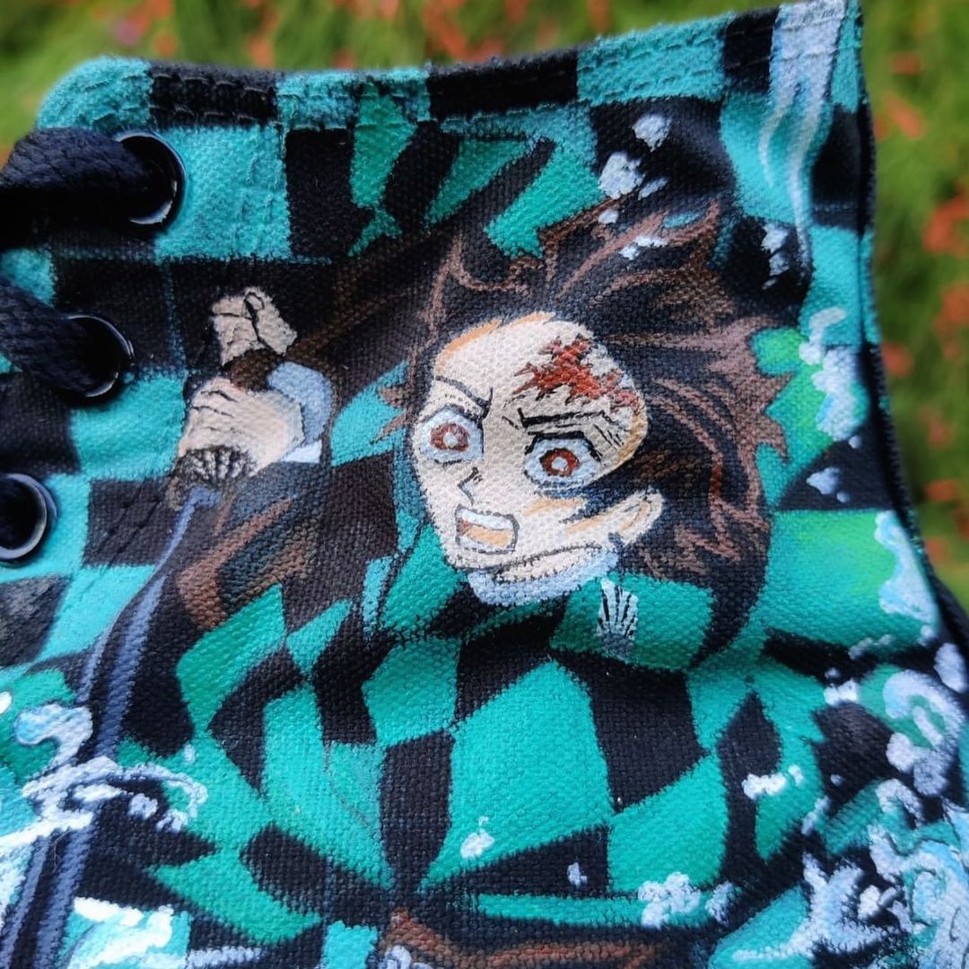 Converse x Demon Slayer Knickgasm