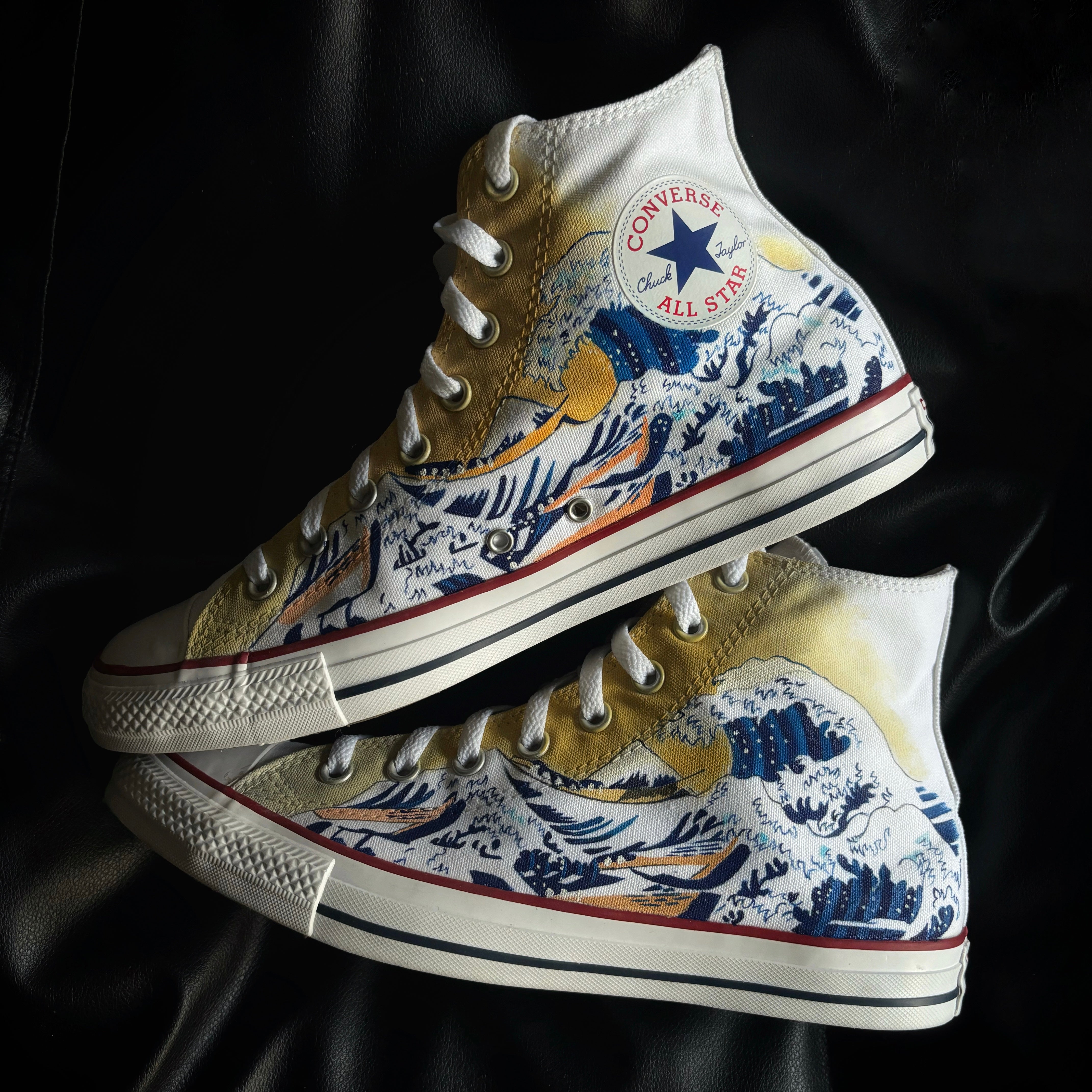 Converse x The Great Wave off Kanagawa Knickgasm