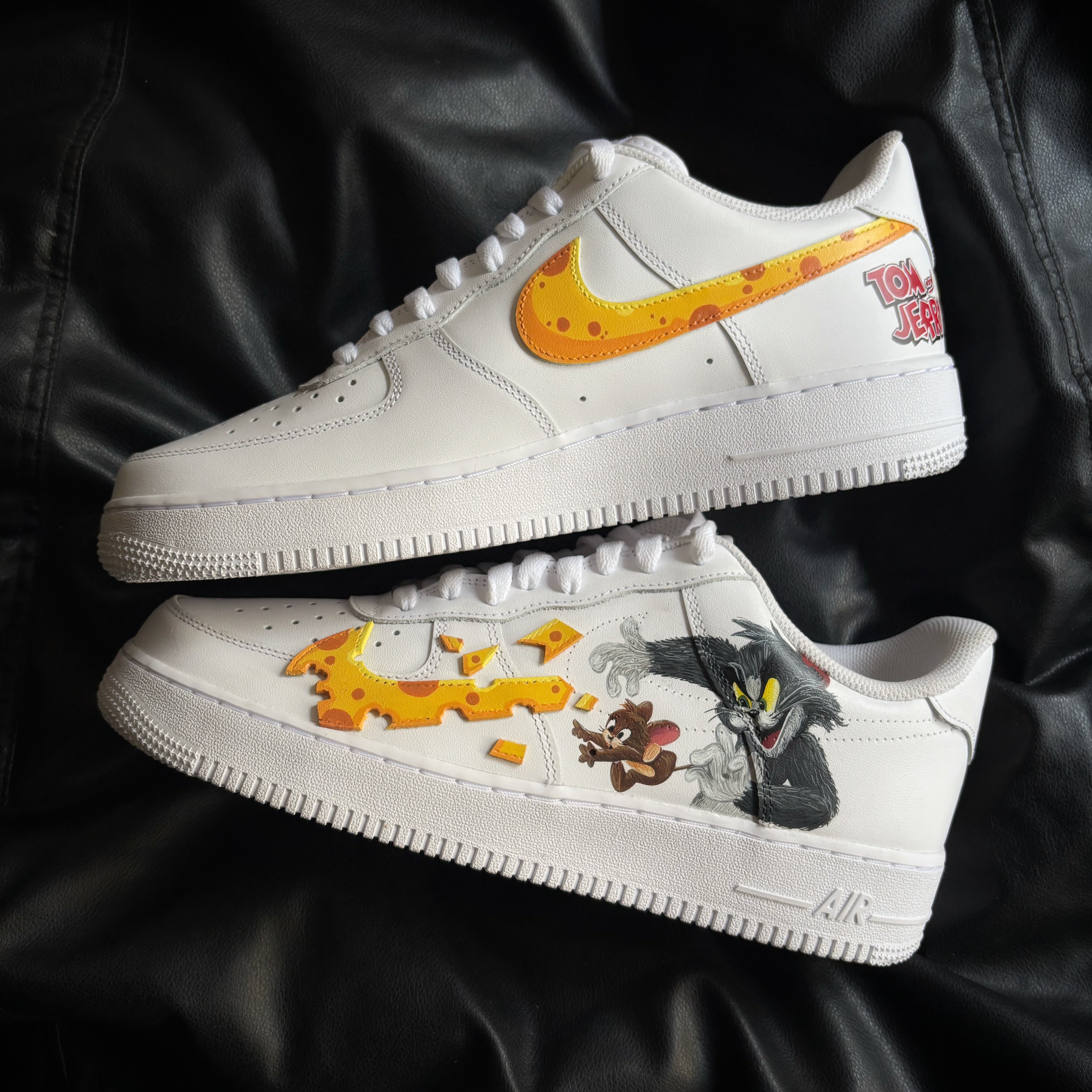 Tom And Jerry x Nike Air Force 1