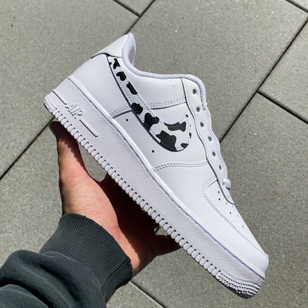 Nike Air Force 1 x Moo Swoosh