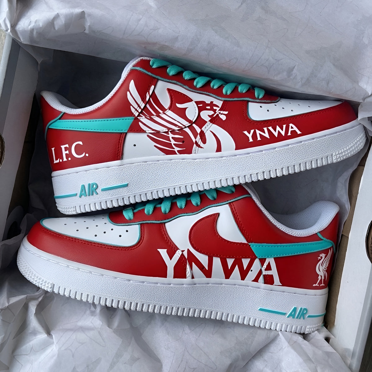 Liverpool F.C. x Nike Air Force 1