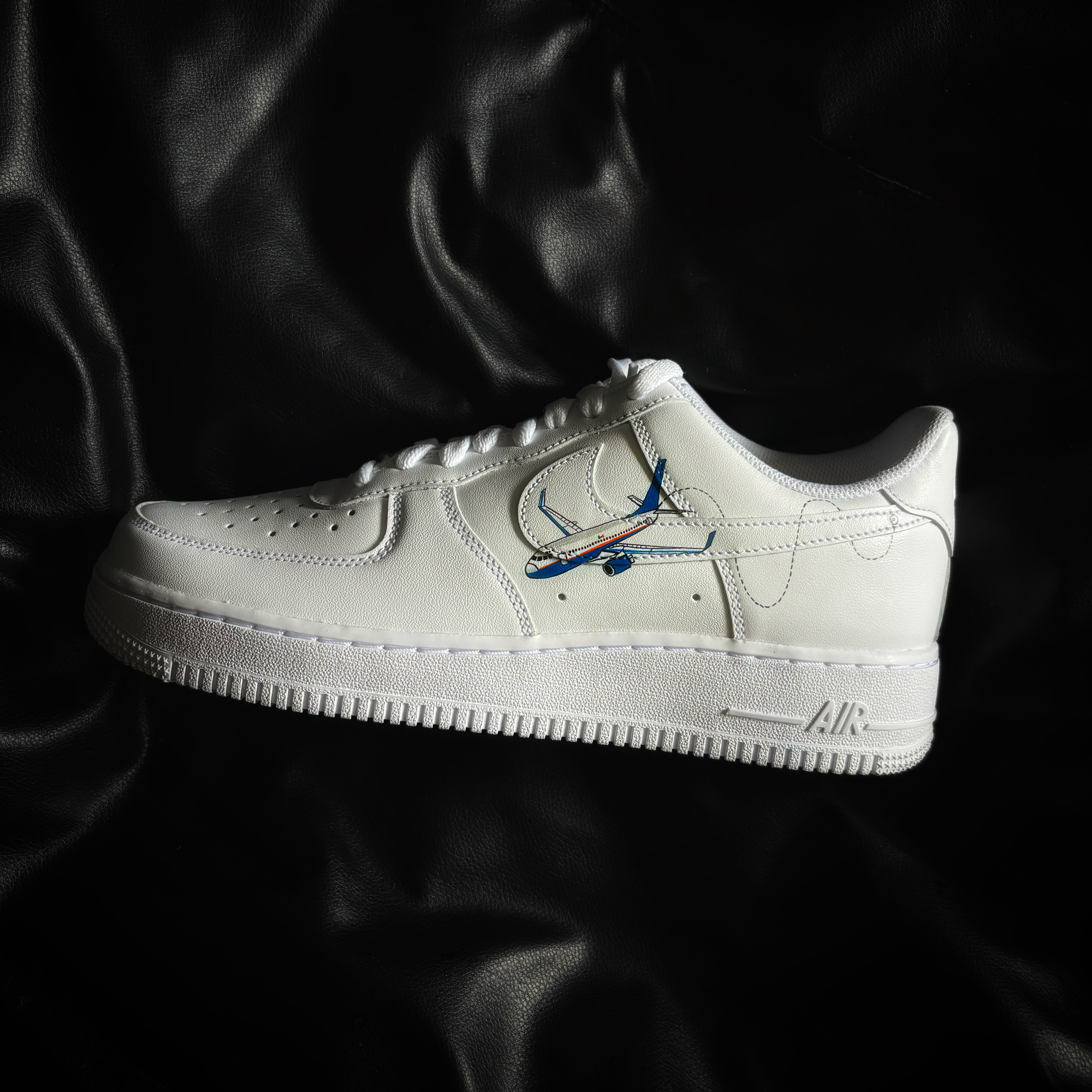 Nike Air Force 1 x Airplane Knickgasm