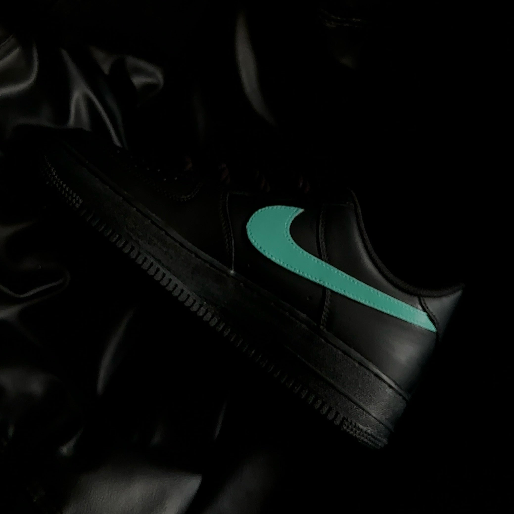 Nike Air Force 1 x Custom Tiffany Knickgasm