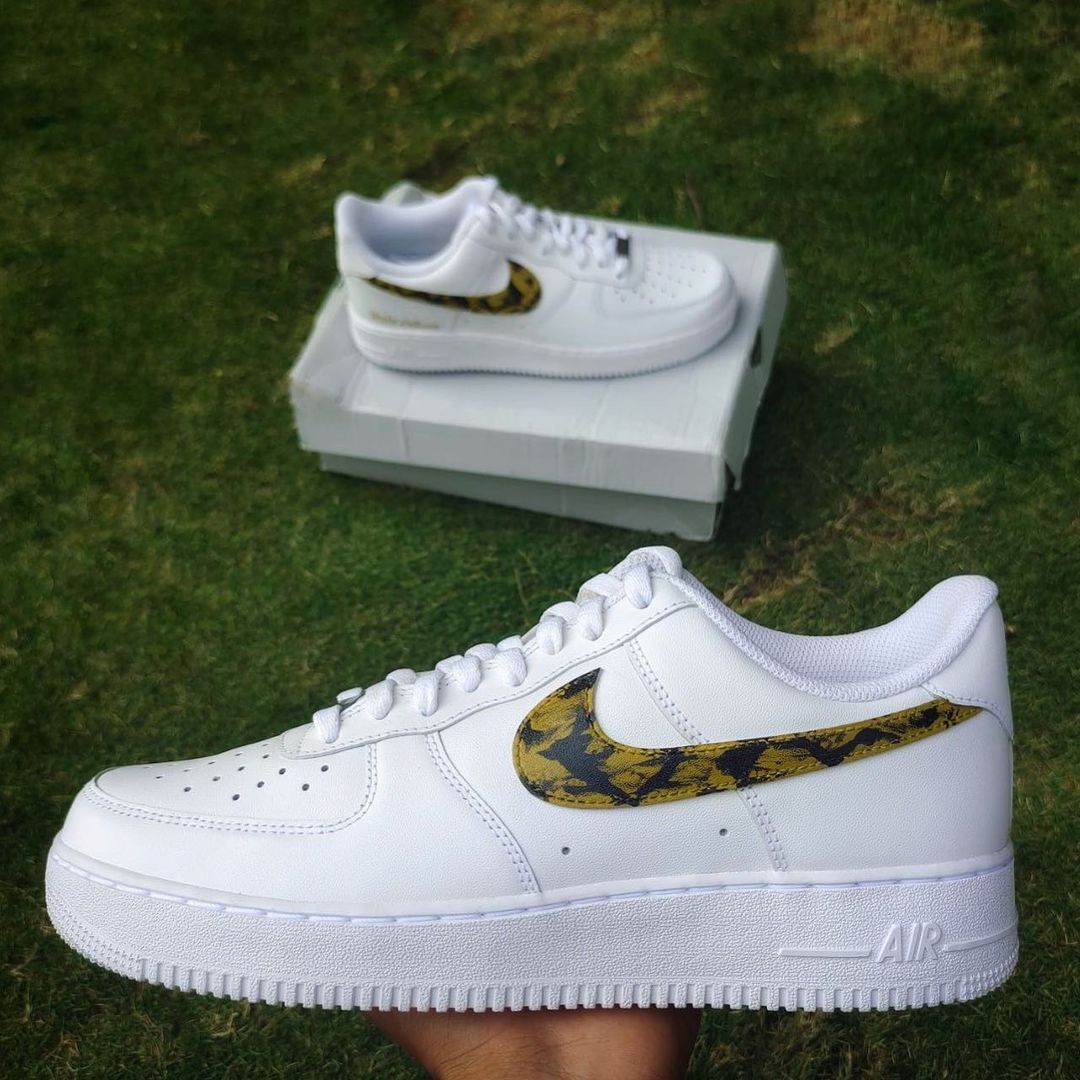 Nike Air Force 1 x Leopard swoosh Knickgasm