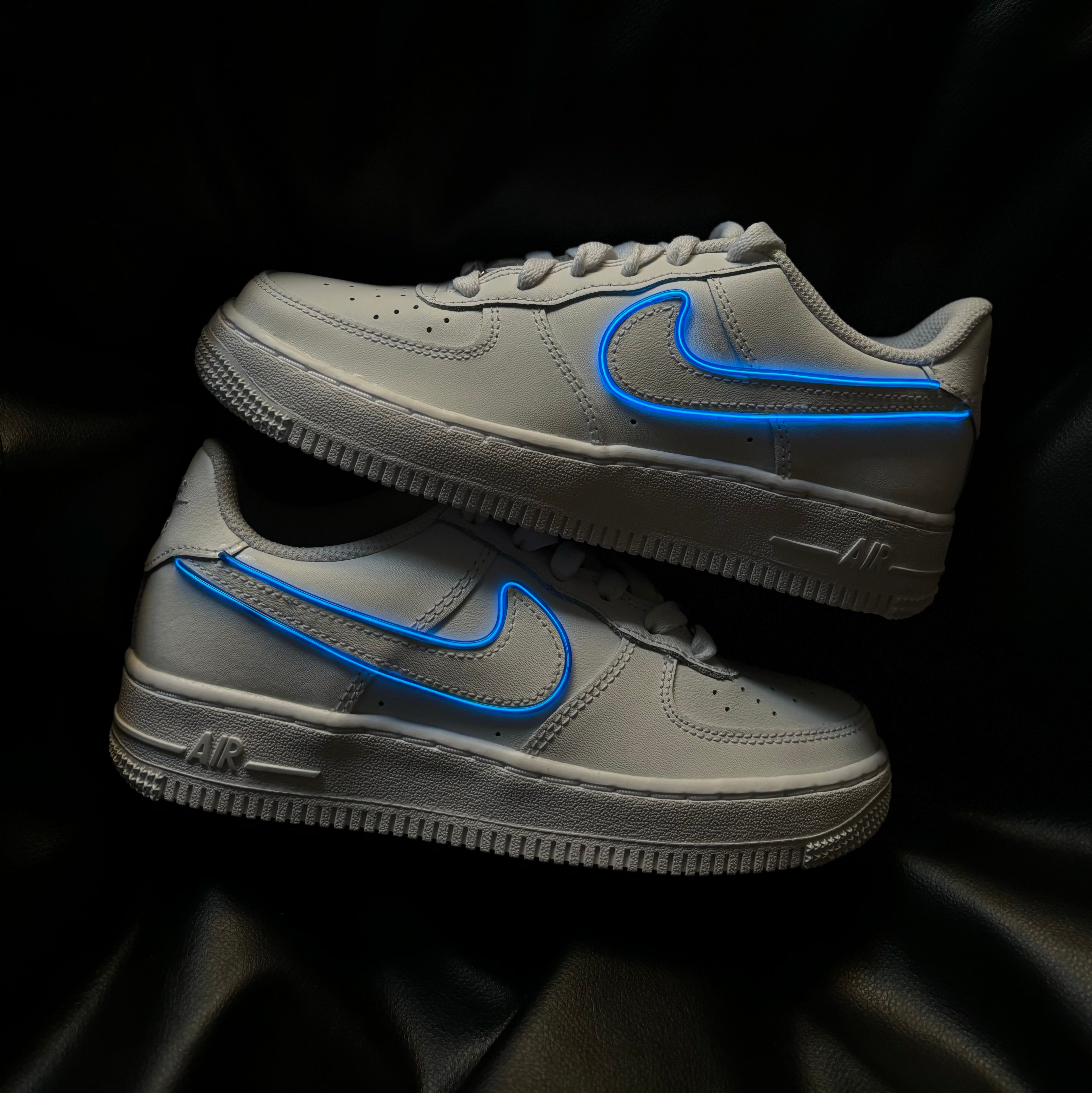 Nike Air Force 1 x Light Swoosh Knickgasm