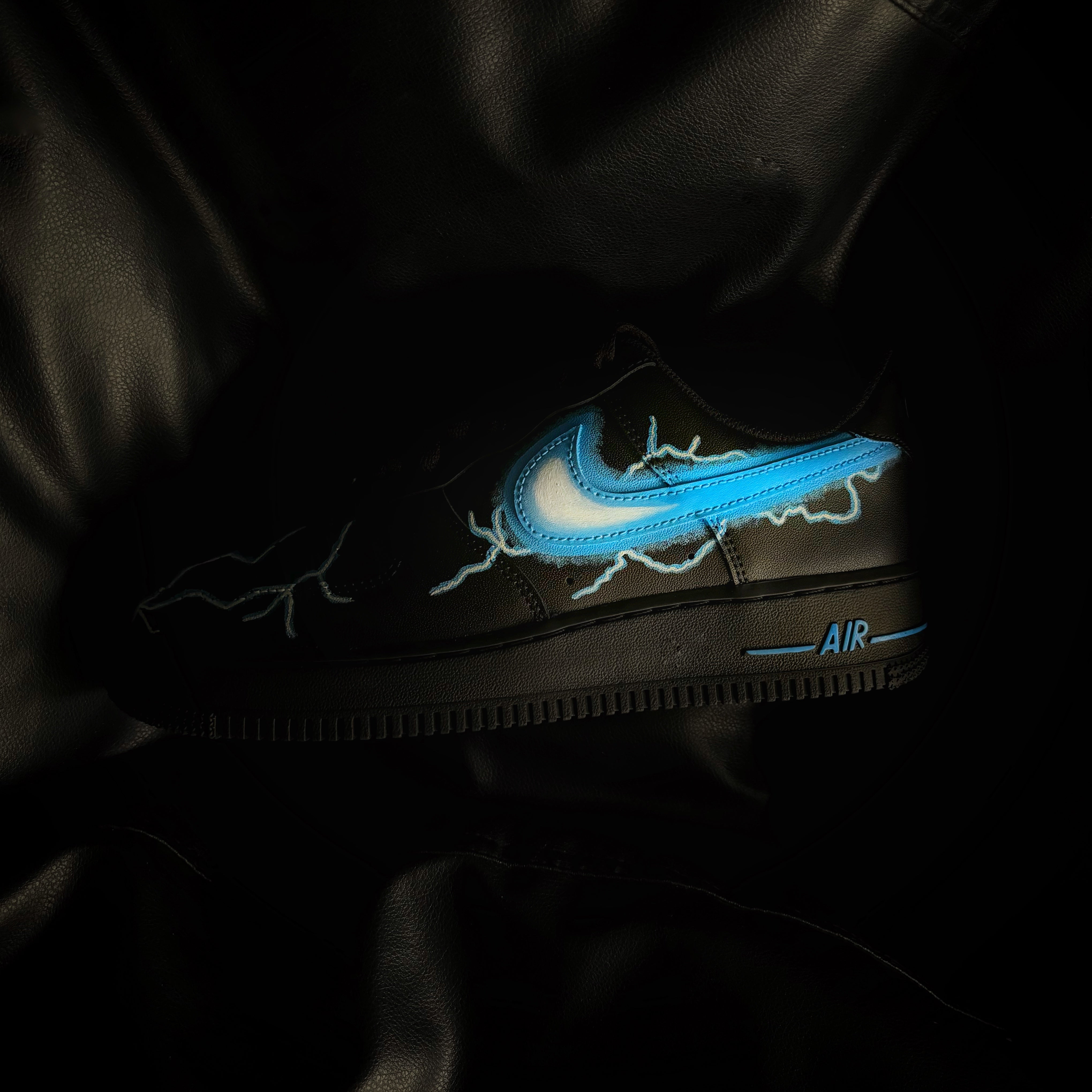 Nike Air Force 1 x Lightning Thunder Knickgasm