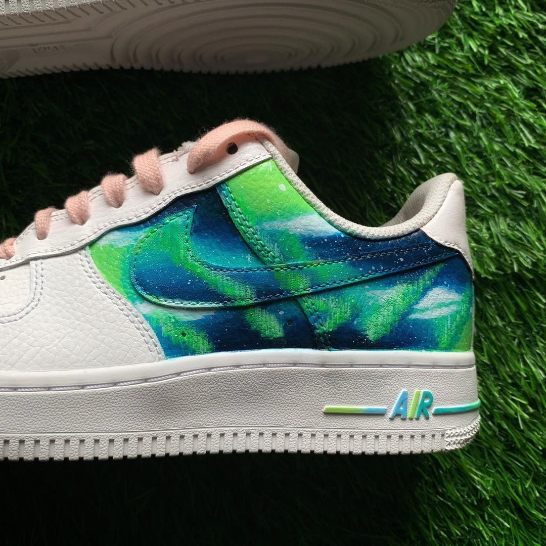 Nike Air Force 1 x Northern Lights Galaxy Knickgasm