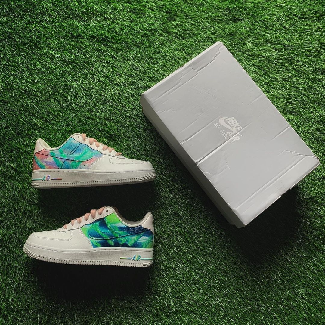 Nike Air Force x Northern Lights Galaxy – Knickgasm