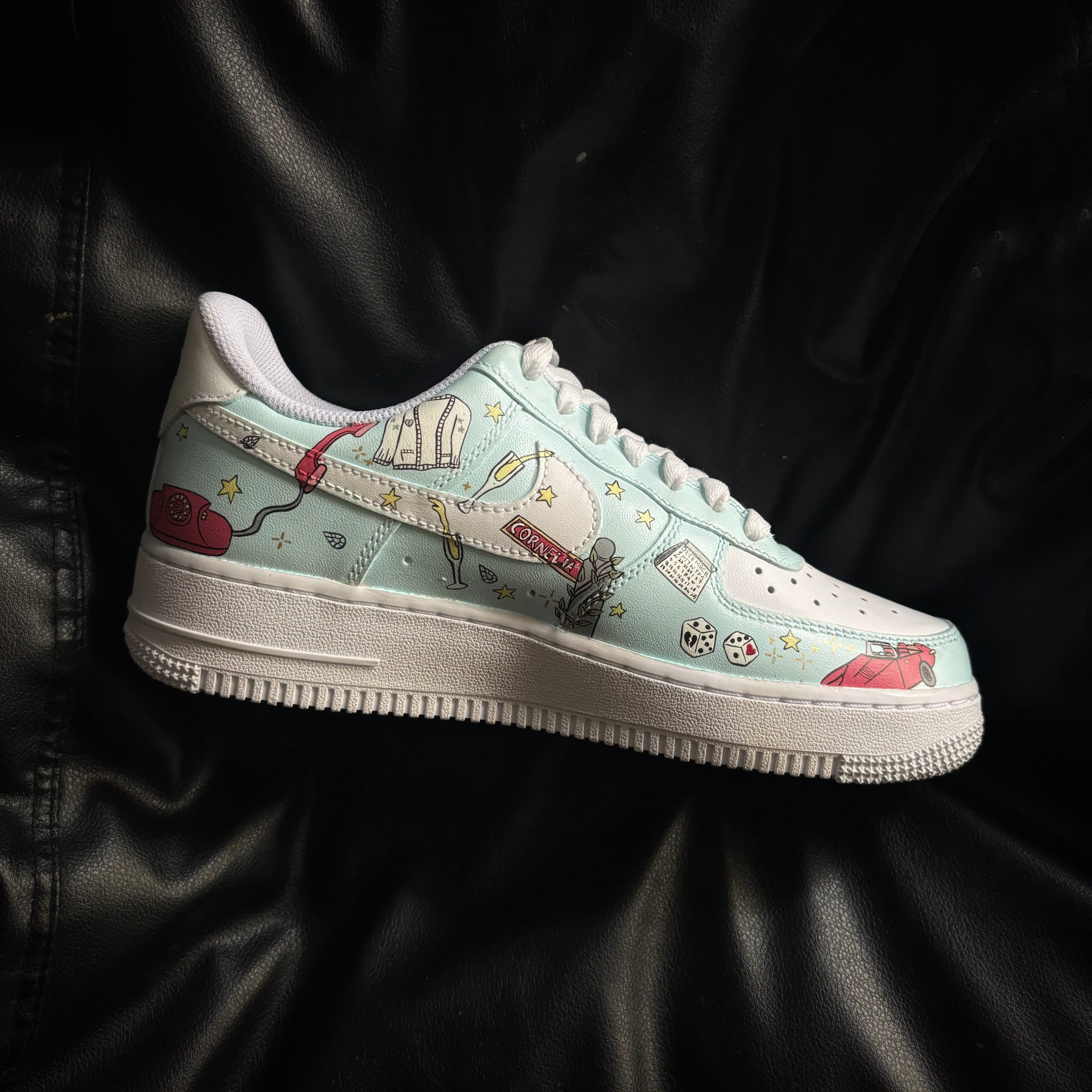 Nike Air Force 1 x Taylor Swift All Eras Knickgasm