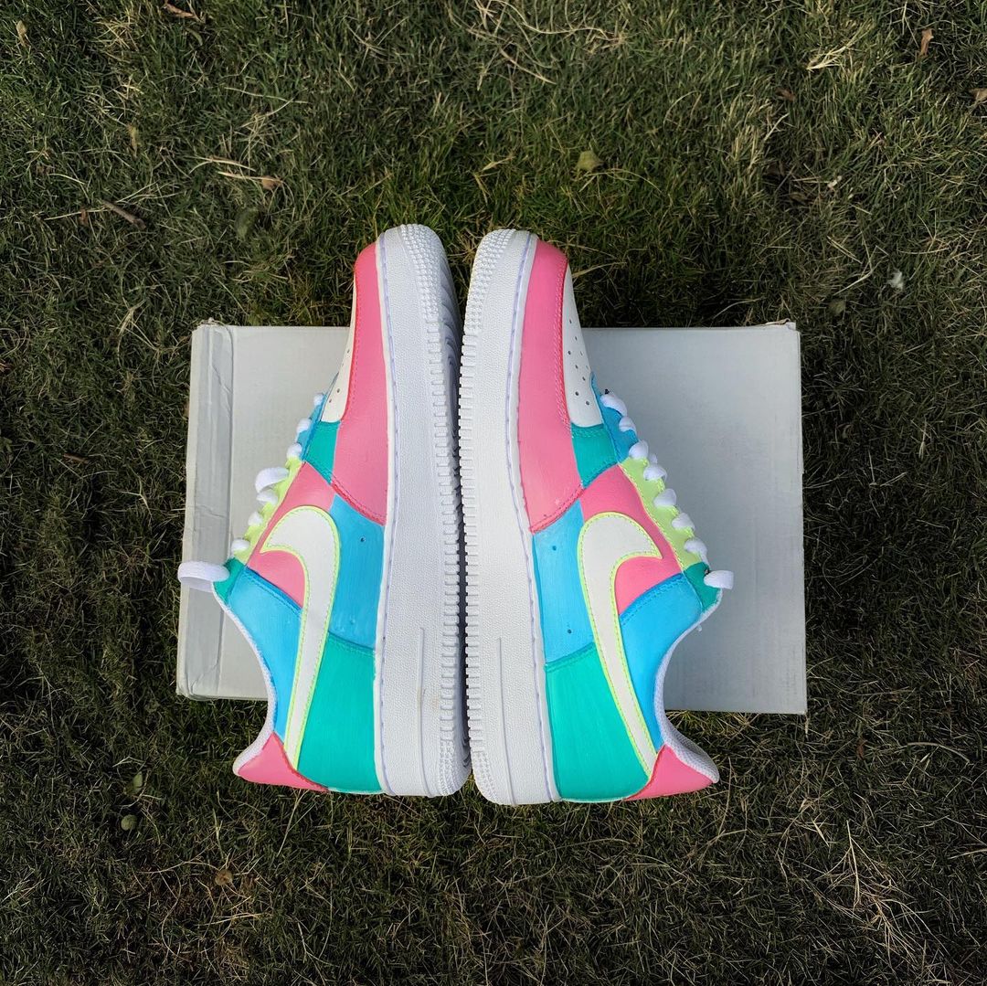 Air force 1 easter best sale on feet