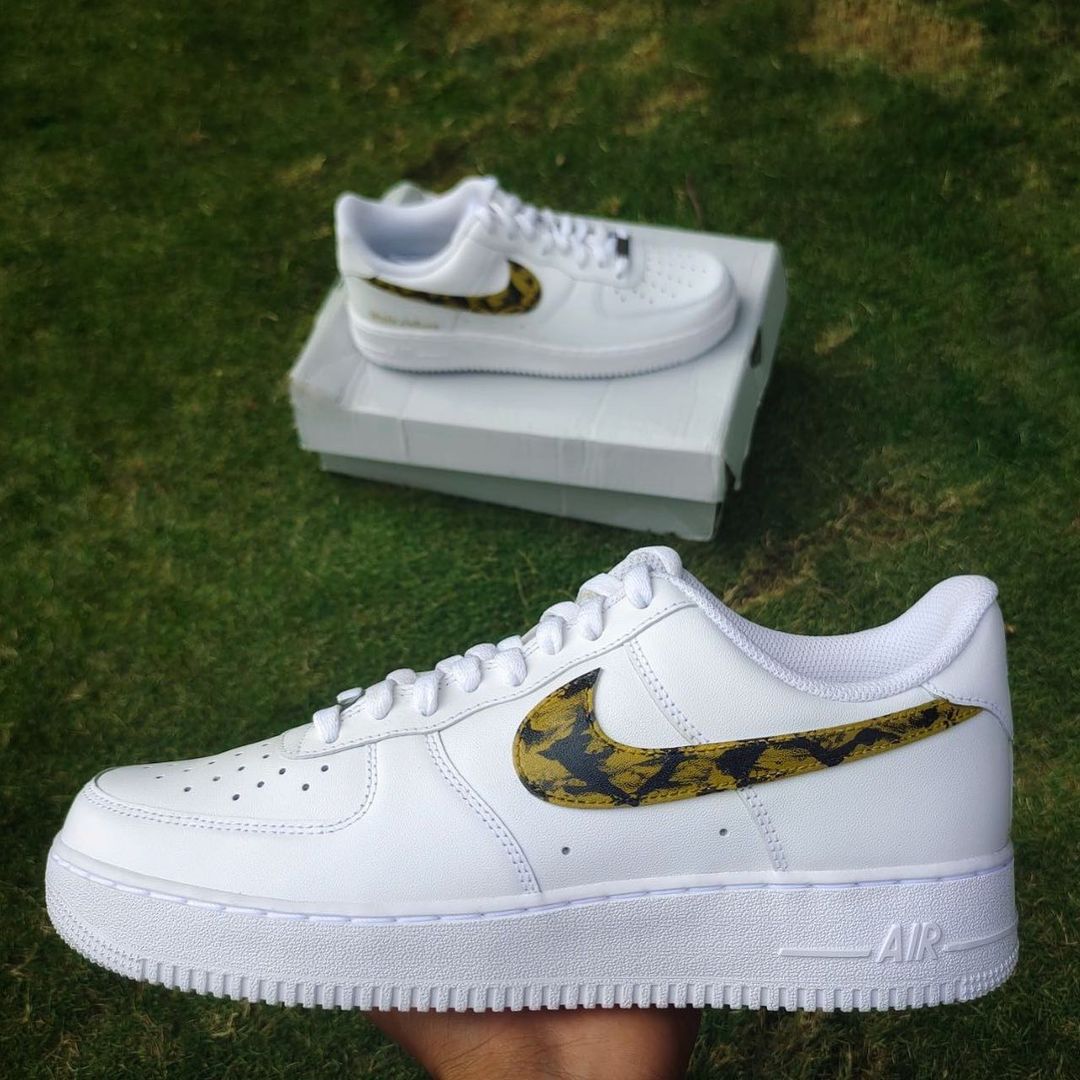 Nike Air Force 1 x Bhole Chature